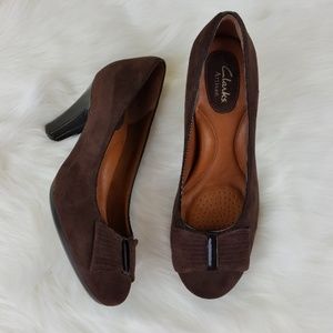 Clarks Artisan  Brown Suede Patent Stacked Heel